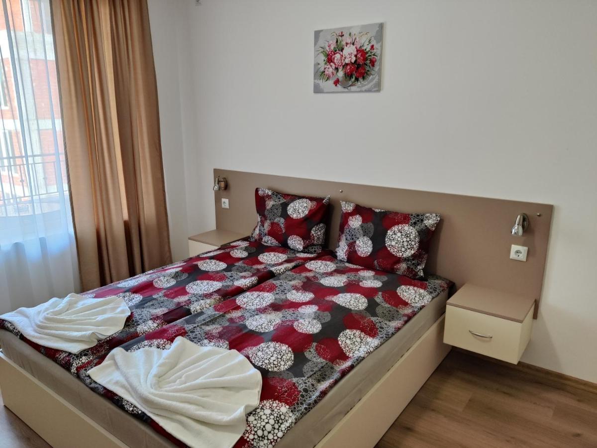 Villa Rossa Ravda Exteriör bild