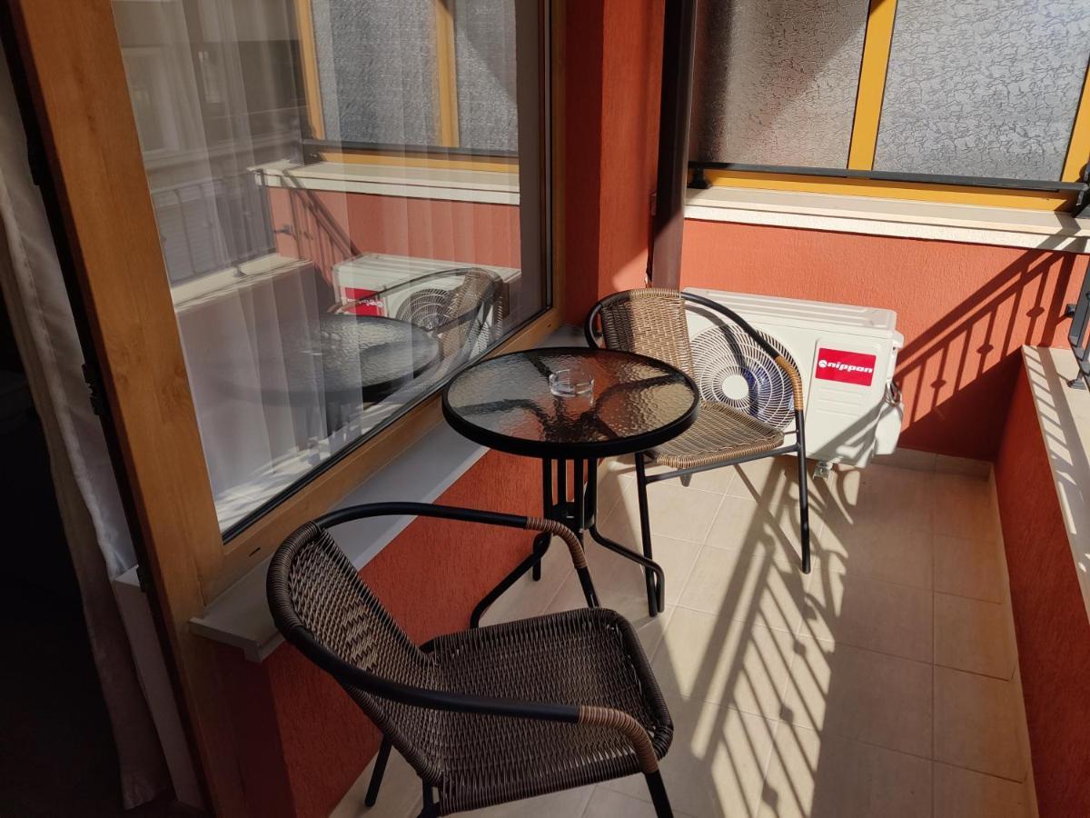 Villa Rossa Ravda Exteriör bild